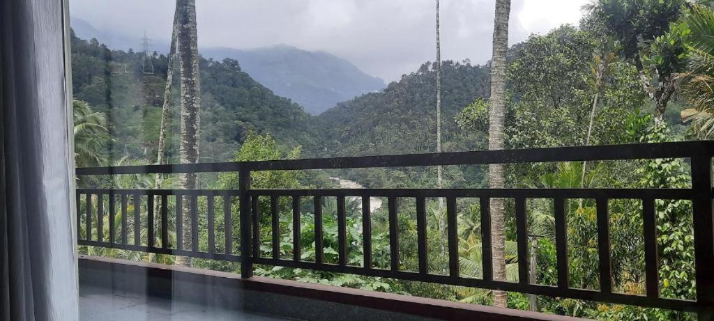 Linn View Home Stay Munnar Exterior foto